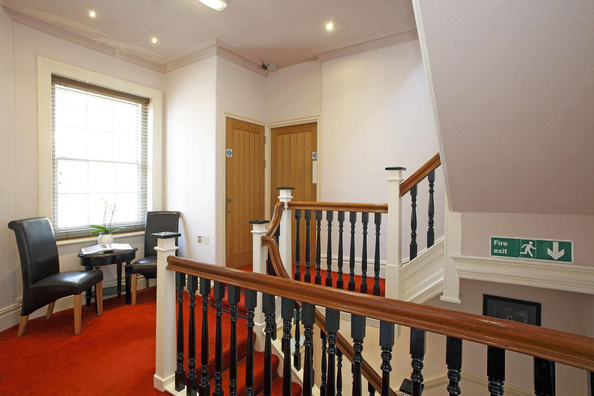 Hotel Castle 4*